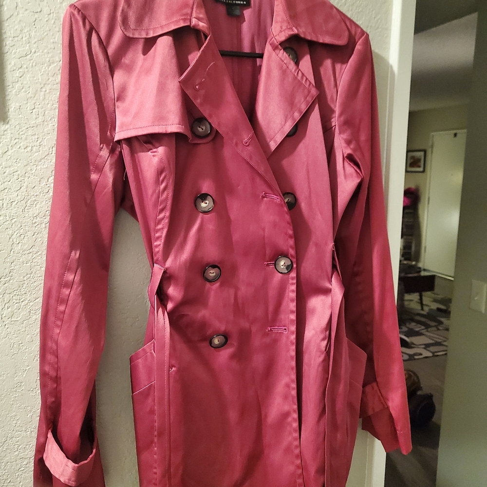 Adorable vintage 90's faux bubblegum pink satin trench coat with tie by Bwear.